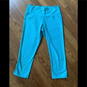 Nike Dry Fit Cropped Workout leggings size Small